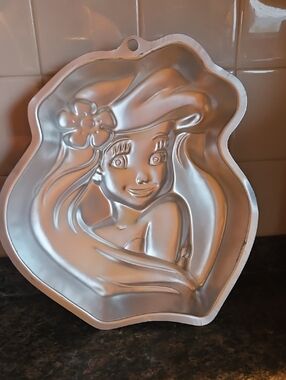 Wilton Ariel Cake Pan